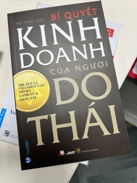 Sách đẹp, giao hàng siêu tốc chỉ trong 3 tiếng!