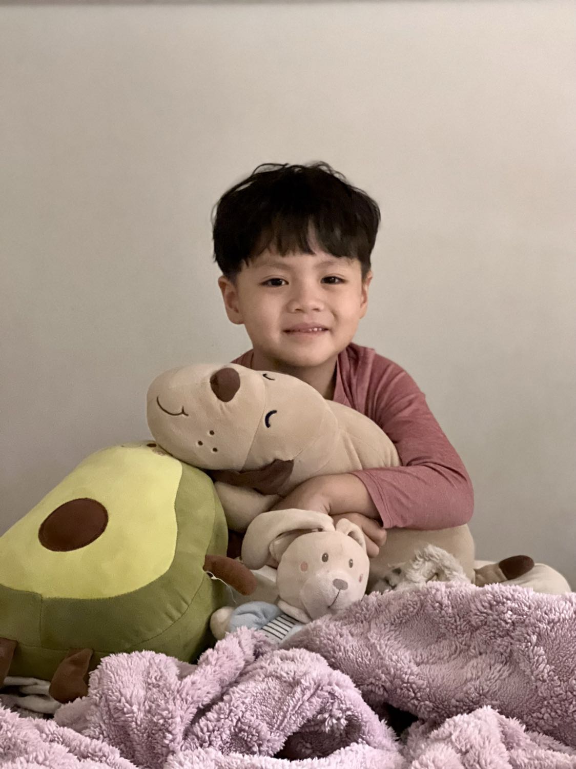 Sách phù hợp với trẻ em, bắt đầu dần cho bạn bé từ truyện tranh để luyện thói quen đọc sách