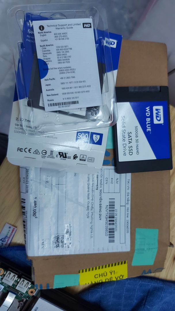 Sản phẩm giá tốt và giao nhanh. Mới đặt mua hôm qua mà hôm nay đã nhận, chạy rất mượt! Cảm ơn Tiki nhiều! Sản phẩm giá tốt và giao nhanh. Mới đặt mua hôm qua mà hôm nay đã nhận, chạy rất mượt! Cảm ơn Tiki nhiều!