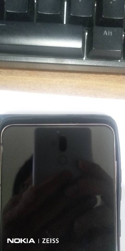 Mình đặt S21+ nhưng hình như các bạn gửi S21+ Ultra nên đang bị rộng quá. Shop có thể gửi lại giúp mình không?