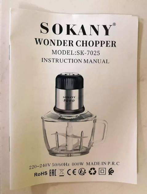 Máy nhỏ gọn phù hợp cho bếp nhà mình, xay nhuyễn thịt, công suất cao