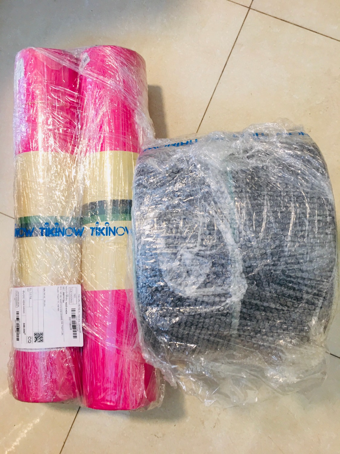 t nhận được sản phẩm rồi nhé, đều mua của chính hãng miDoctor luôn.
Khá là hài lòng về chất lượng ạ, đẹp và bám sàn, dịch vị giao vận cũng khá là tốt nữa
sẽ ủng hộ sản phẩm yoga chính hãng miDoctor tiếp theo