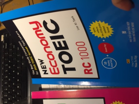 Sách hay, chất lượng giấy tốt, nội dung được cập nhật.