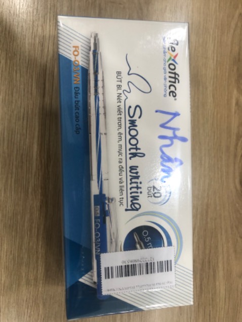 Giao hàng nhanh, bút bi chuẩn. Dùng tốt. Tiếp tục ủng hộ shop sau khi dùng hết