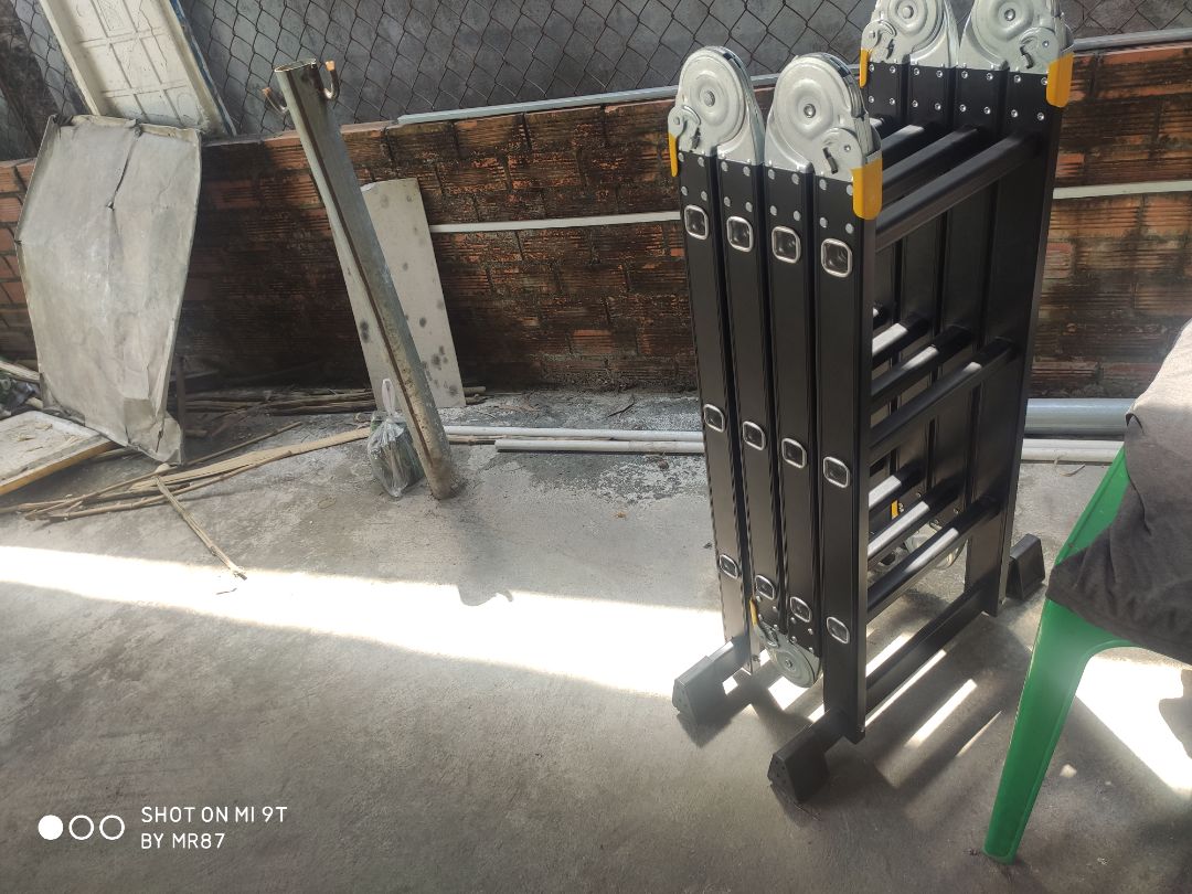 1 sản phẩm tuyệt vời , làm trong gia đình với độ dàáp camera cho khách hàng nên thường phải chở đi đi , nên loại 3 nấc thang này là phù hợp nhất .https://youtu.be/N_h6RwIkhts .
 mọi người có thể tham khảo thêm ở đây