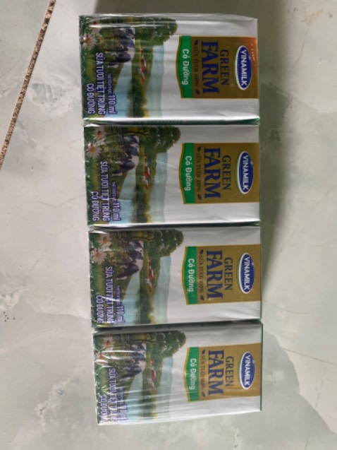 Mua hàng của tiki thì yên tâm, giá sale rẻ, date khá xa đổi sữa cho con xem có hợp không đc cái bé vẫn chịu uống