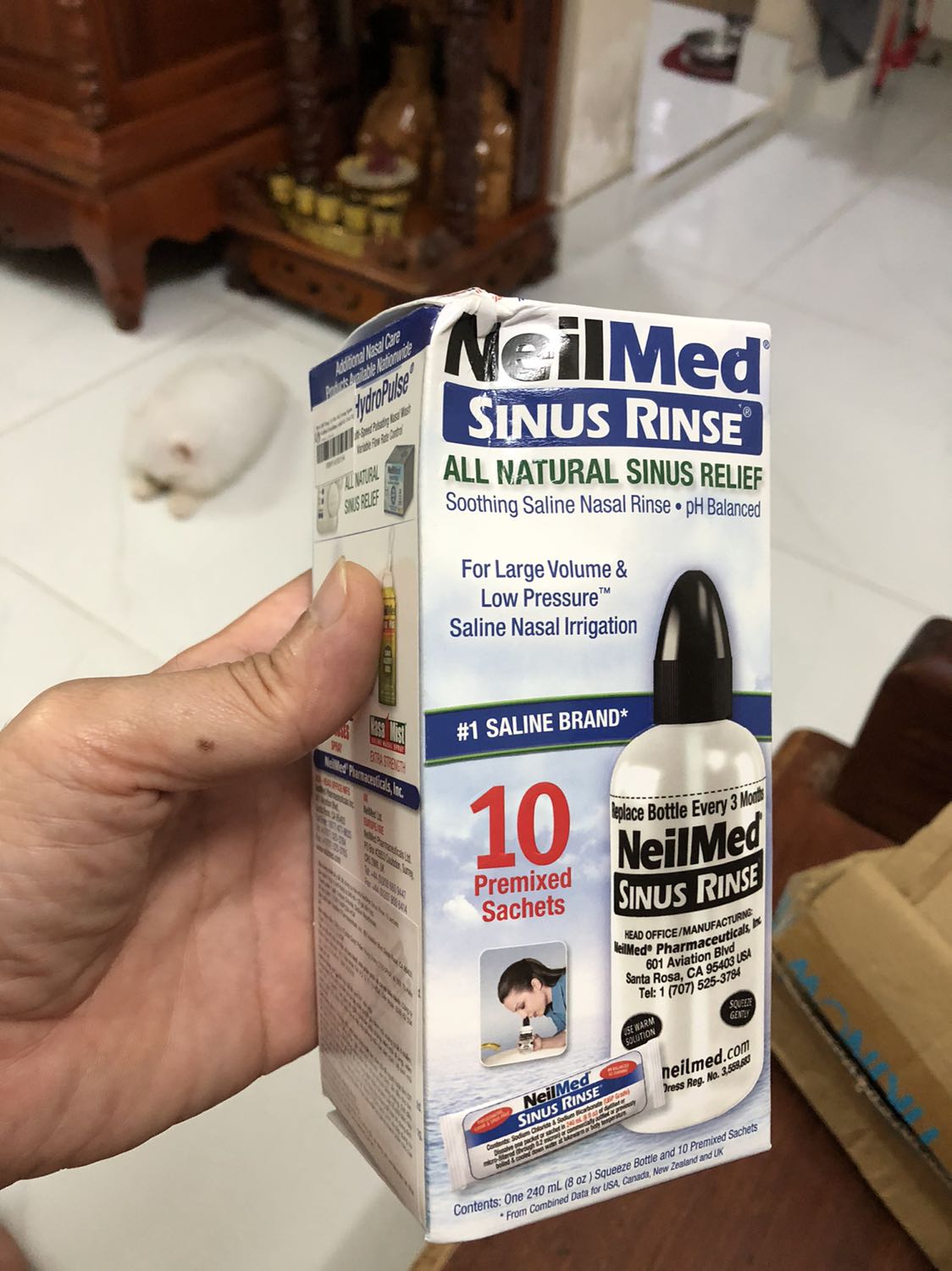 Kẹt dịch 2 tháng thì không nói. Hết dịch nhắc 2 lần mới gửi hàng mất thêm 1 tháng. Nhận được hàng thì móp méo như hình.