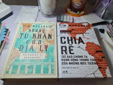 Bìa và giấy rất đẹp. 
Nội dung chưa đọc qua nên chưa có nhận xét.