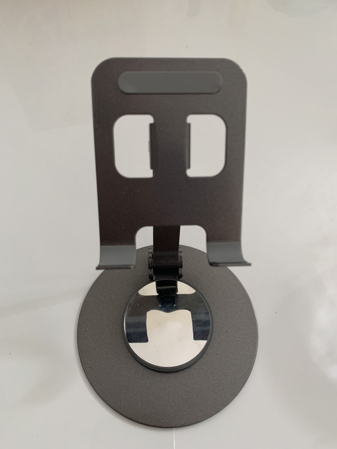 Phần tròn để xoay chất liệu bằng kính,không đẹp