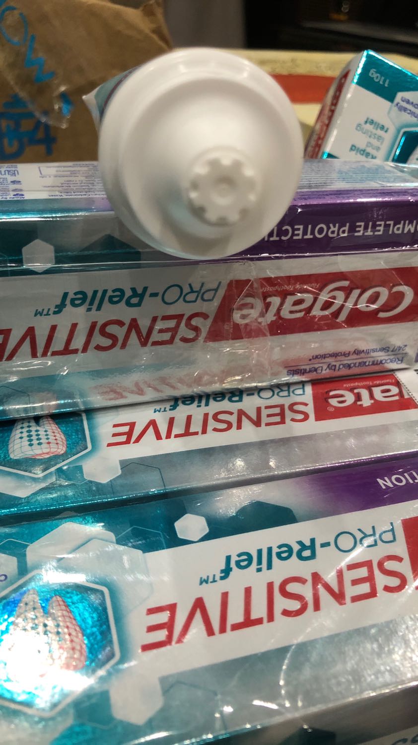 Hài lòng:
Giao hàng khá nhanh( trong vòng 1 ngày nhận được hàng)
Giá Sp rẻ 6 tuýp giá 235k ( freeship)
Hàng date 2/2024
Chưa hài lòng:
Sp này ghi trong mô tả Sp chưa chính xác ( sx ghi  Vn nhưng thực tế là sx Thái lan, rất may Ko phải nhận hàng china)