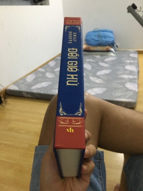 Chất liệu giấy và độ hoàn thiện tốt
Đóng gói kĩ,giao nhanh