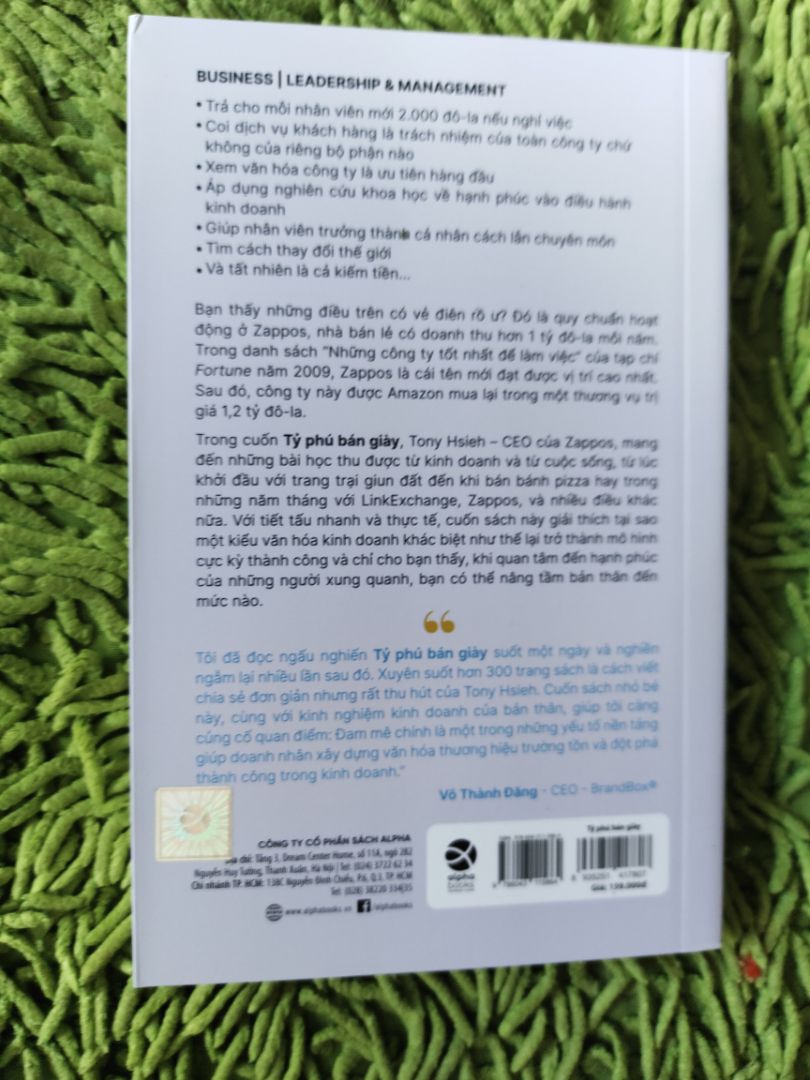 Nội dung sách giá trị, tác giả rất chân thành, trách nhiệm và nhân bản. Zappos là hình mẫu của 1 thương hiệu nhân bản được xây dựng từ văn hoá doanh nghiệp và dịch vụ khách hàng vượt trội. Đây cũng là lợi thế cạnh tranh tối ưu cho bất cứ doanh nghiệp nào
