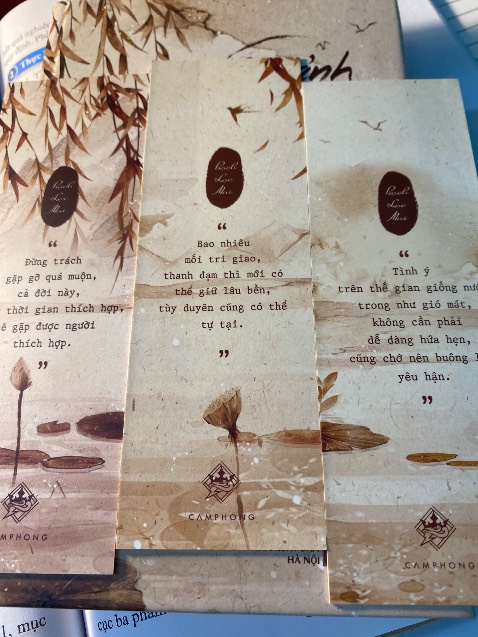 Bìa đẹp, đóng gói cũng ổn, giao nhanh