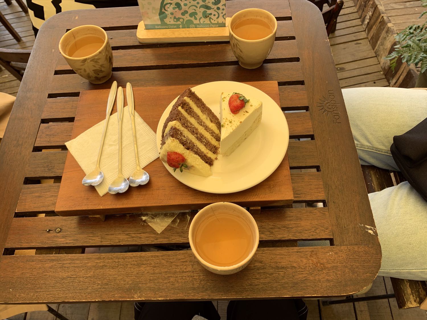 Giao hàng nhanh date tháng 11, hài lòng