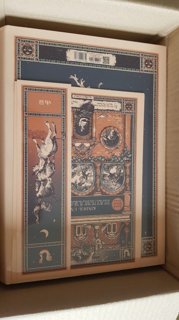 Thất vọng toàn tập, háo hức mong đợi. Đóng hộp rất đẹp nhưng không bao giờ bảo vệ góc, gãy ngay góc bìa. Mua để sưu tầm mà thất vọng thực sự. Tiki ko bao giờ bảo vệ góc như Fahasa làm hại cả Đông A, mỗi lần khui là hồi hộp. Muốn được đổi ngay, vì chọn giao nhanh.