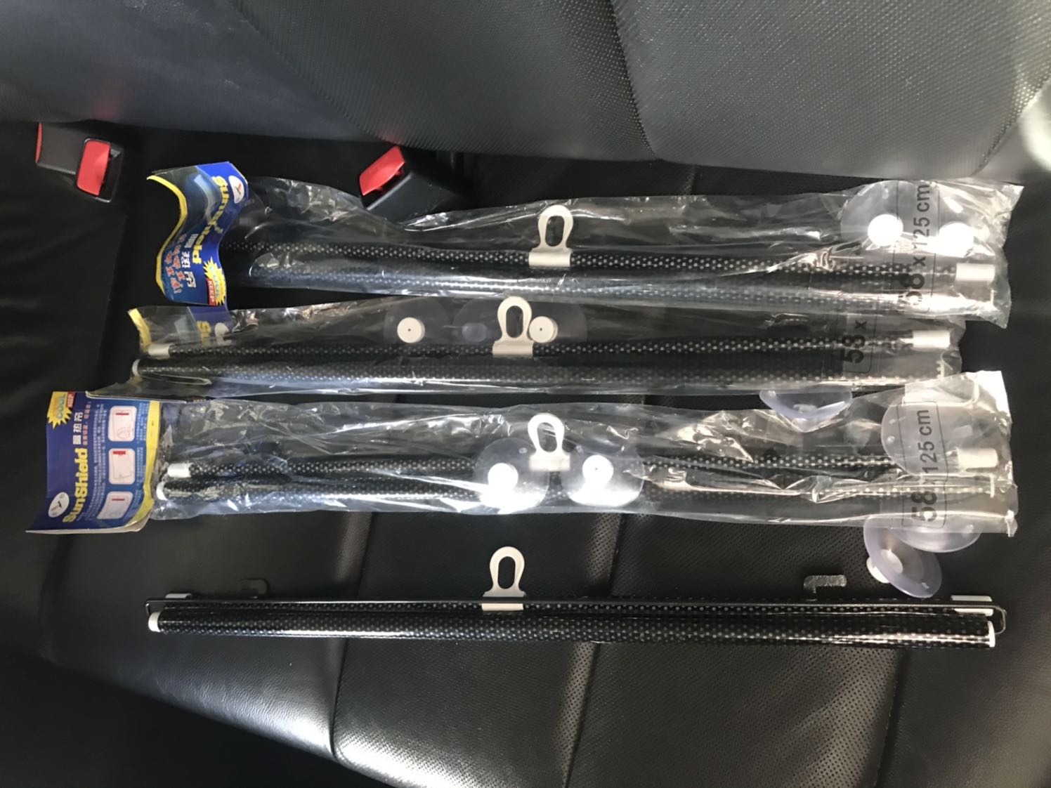 Chỗ này bán hàng *** đảo anh em nhé: treo đầu dê bán thịt ***. Anh em đừng để bị ***.