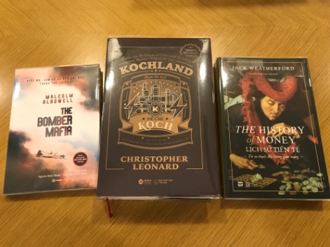 Tiki giao sách rất nhanh trong ngày đặt hàng dù trời mưa, sách đóng gói cẩn thận, bọc BookCare đảm bảo chất lượng!