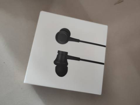 Họ giao rác đến khách hàng.