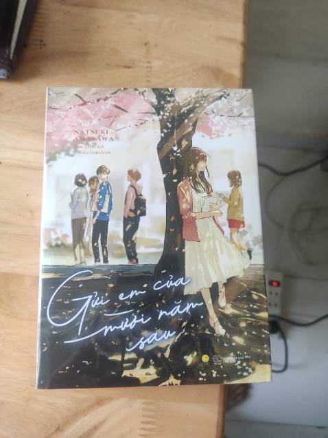 Sách siêu đẹp, đóng gói kĩ , mua lúc đang sale nửa giá nên cảm giác k gì tuyệt vời hơn ròi