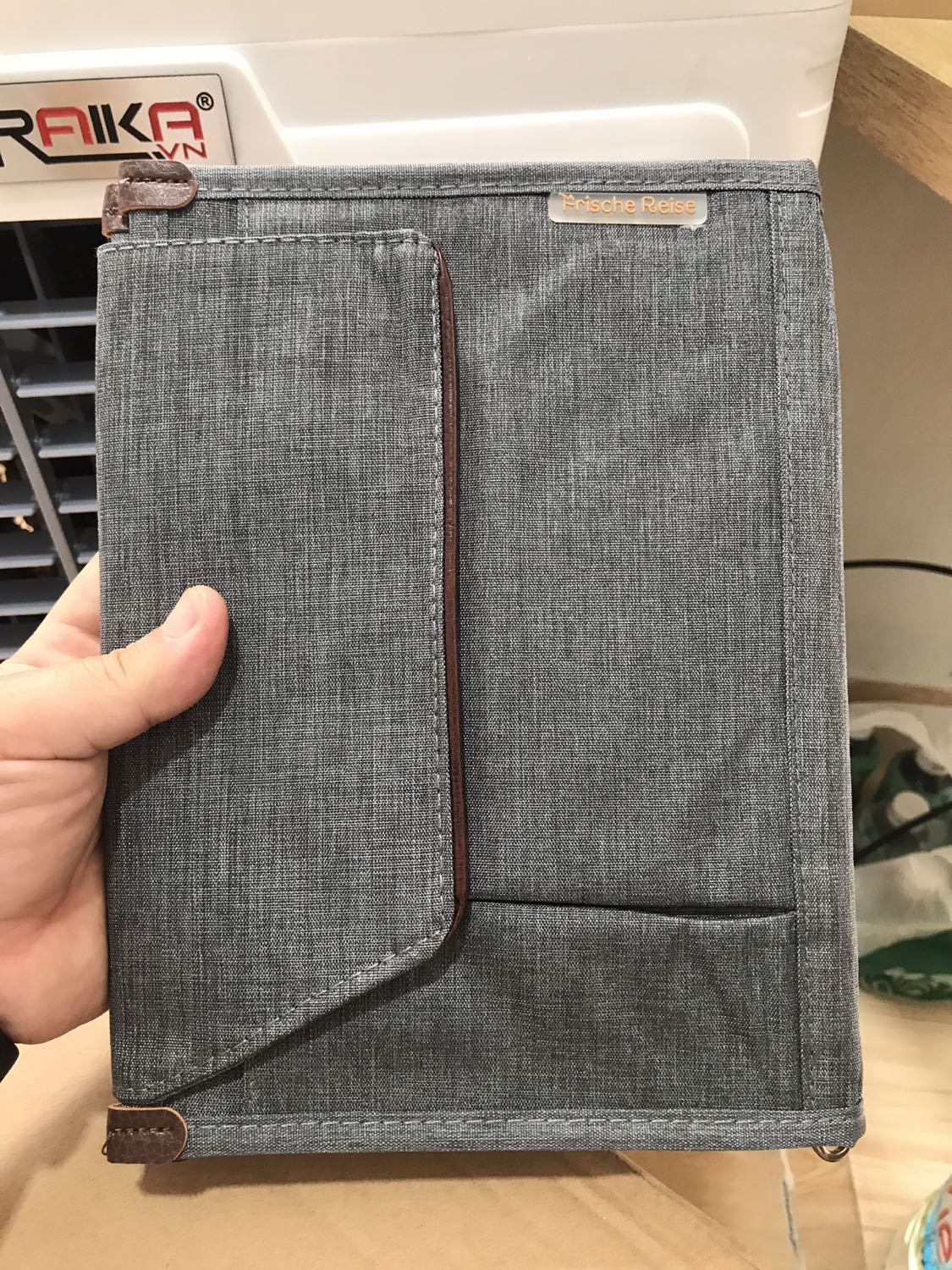 Tiki giao hàng sớm, sản phẩm đẹp, chất lượng tốt