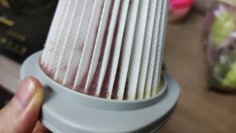 May hut sieu manh luon. Minh chi dung de hut bui giuong. Hut duoc het tat ca bui vai, manh da chet va toc rung. Qua tuyet voi.