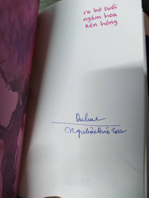 Sách bọc cẩn thận, chưa đọc nên chưa biết hay hay k, mà của tác giả Nguyễn Nhật Ánh chắc là hay rồi hen