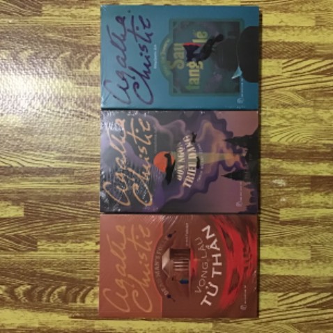 Mua lúc giảm 38%,không có mã giảm nhiều,nhưng mê nên không đợi 50% được,nhà Trẻ thì sẽ có lúc giảm 50%. Sách mới,nội dung hay,đóng gói chắc chắn và giao nhanh. Nội dung thì k thể chê của tác giả