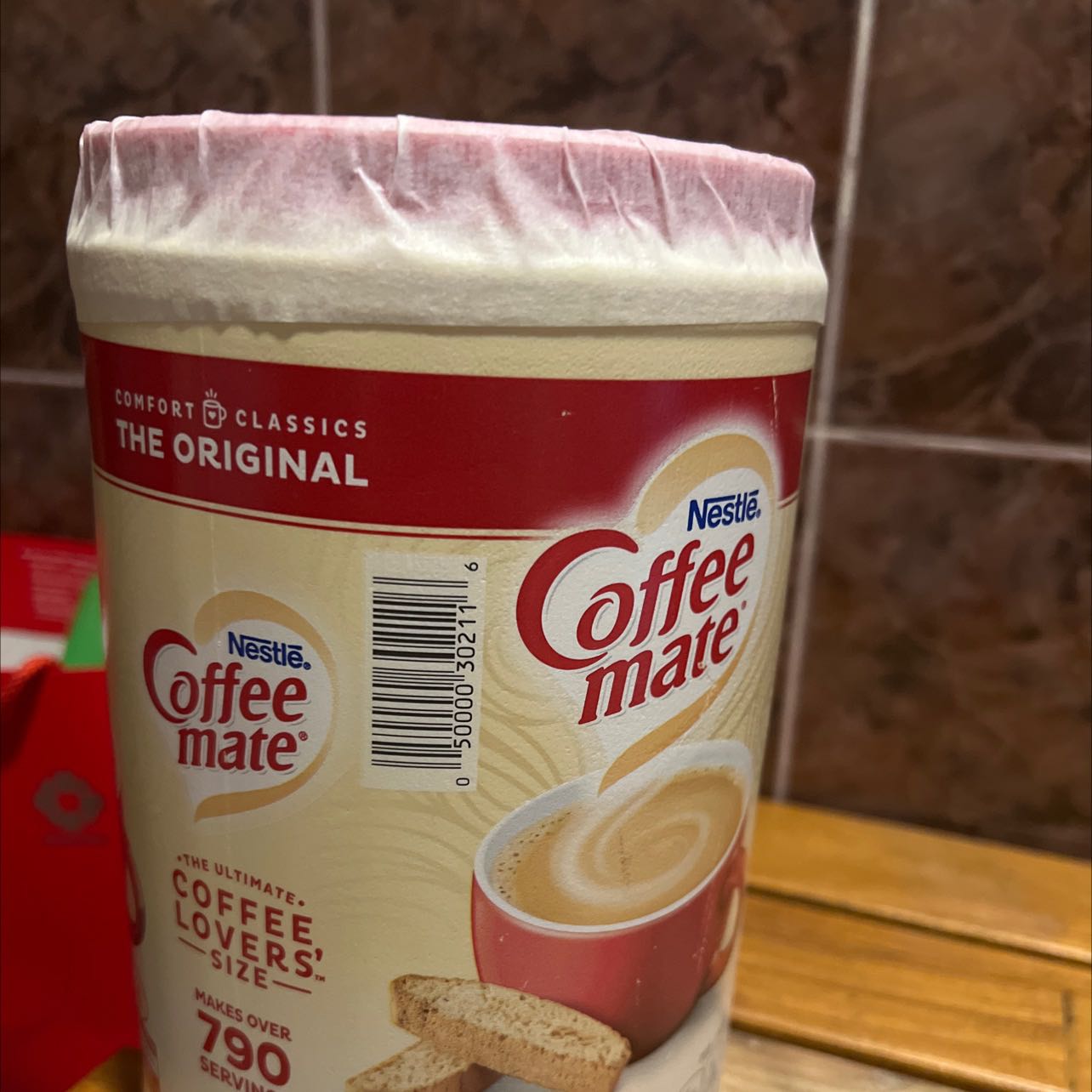 Sản phẩm mới và đóng gói tốt. Dán nắp hộp sản phẩm  rất ưng ý 👍