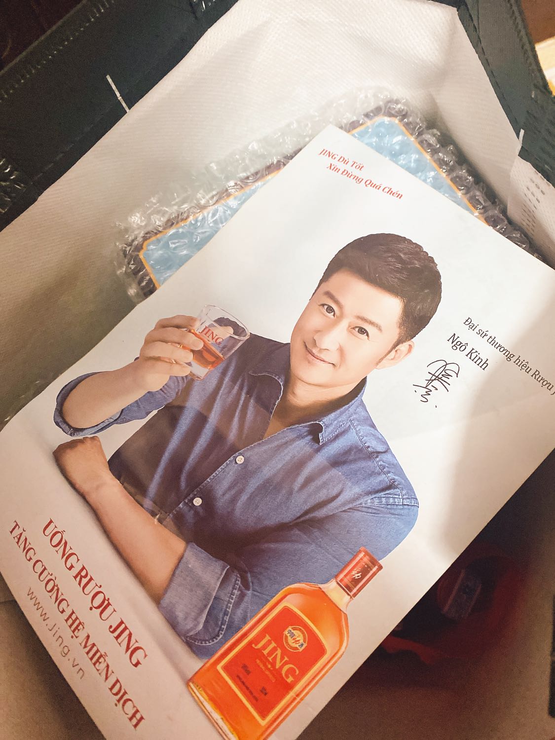 Giao hàng nhanh, đóng gói kĩ, mẫu mã đẹp  sang trọng