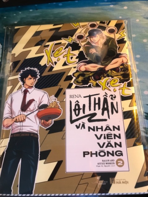Sách mua đợt giảm giá không có seal, bọc hàng rất sơ sài, hộp đã bị móp khi vận chuyển, nhưng may chất lượng sách không bị ảnh hưởng