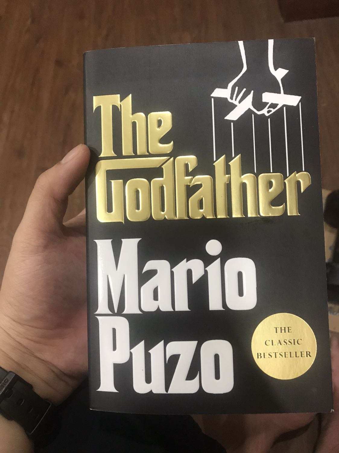 Sách được bọc nilon kỹ càng. Đẹp, gọn và sạch sẽ