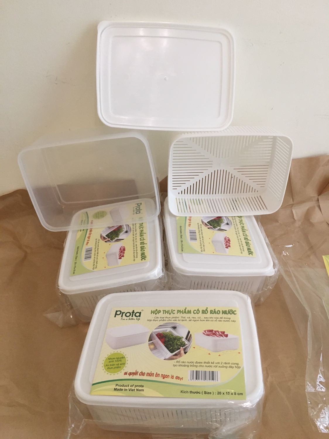 Giao hàng rất nhanh. Shipper lịch sự. Hàng được đóng gói cẩn thận, giống như mô tả, chắc chắn & đẹp. Rất ưng ý.