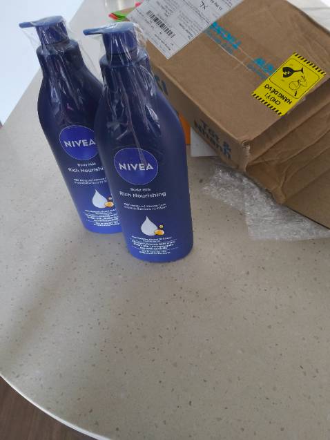 Dưỡng da thường xuyên