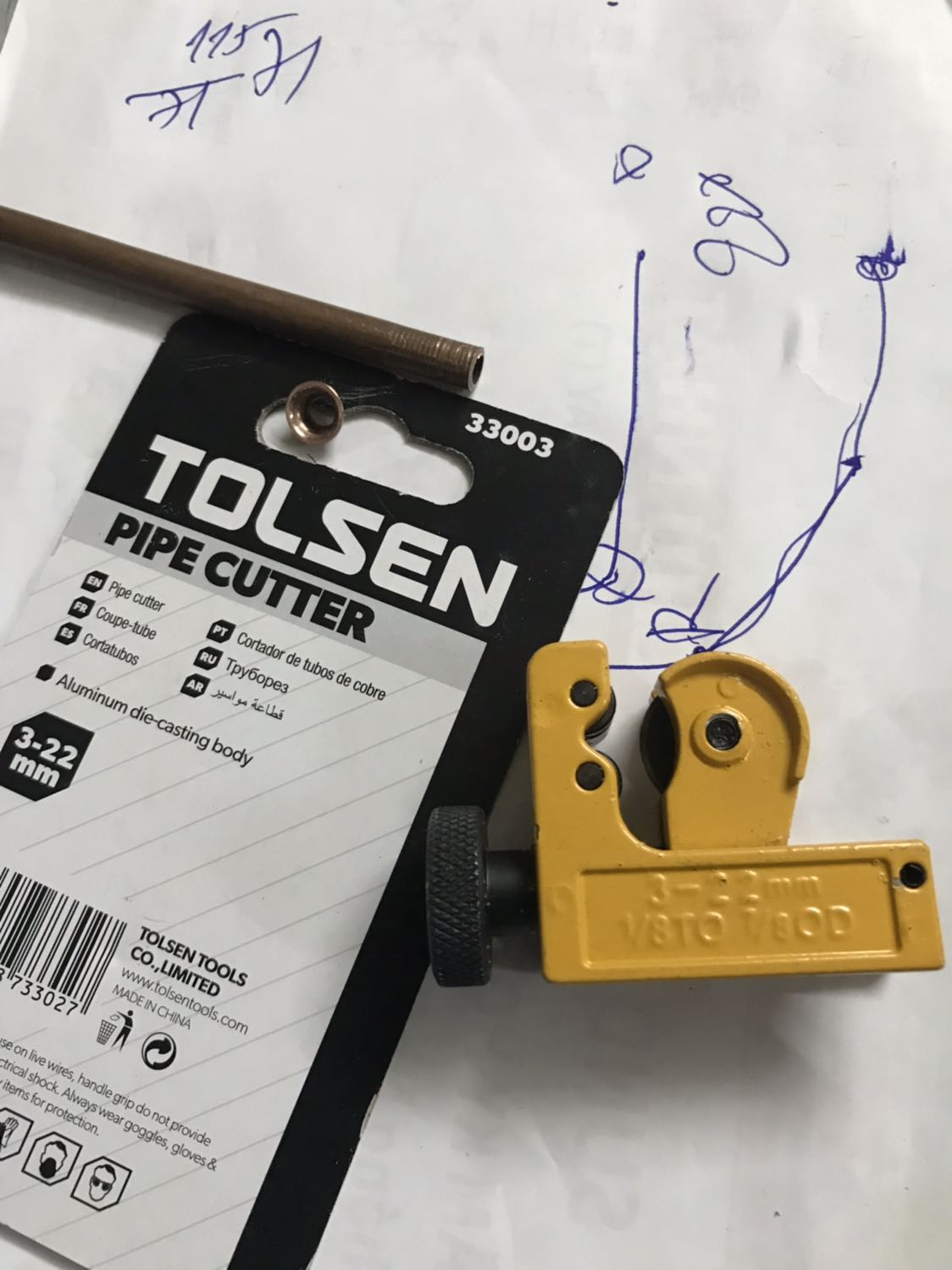 Dao cắt chưa bén lắm. Màu tạm đc , sinh viên xài  tạm ổn