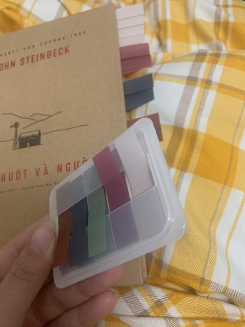 Ui cái này hay nha. Xếp so le nhau nên rất dễ để lấy từng cái một.