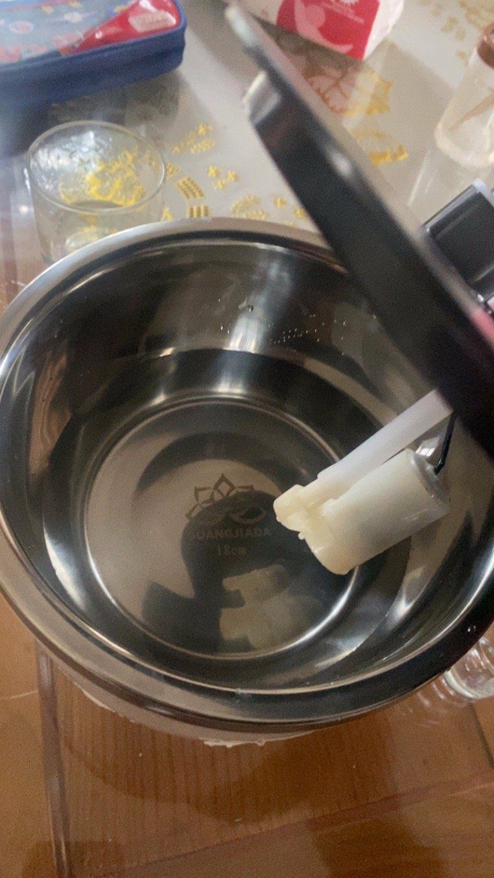 xịn sò phết mọi người ạ. lên mua nhé. thế này hok sợ các ông kêu ly đầy ly vơi