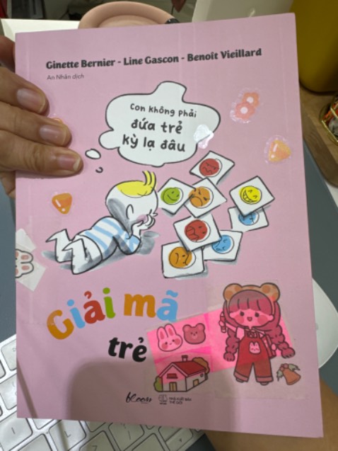 nên đọc, nên mua.