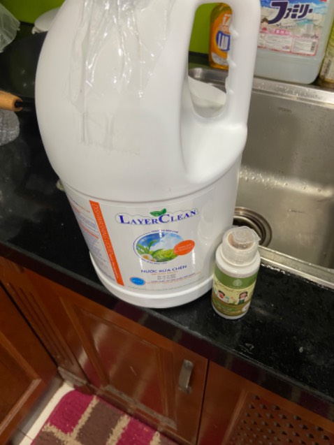 Dùng khá OK. Mùi hương quế dễ chịu, ít bọt nhưng rửa sạch. Đóng gói cẩn thận.
Tiki giao hàng nhanh. Dùng khá OK. Mùi hương quế dễ chịu, ít bọt nhưng rửa sạch. Đóng gói cẩn thận.
Tiki giao hàng nhanh.