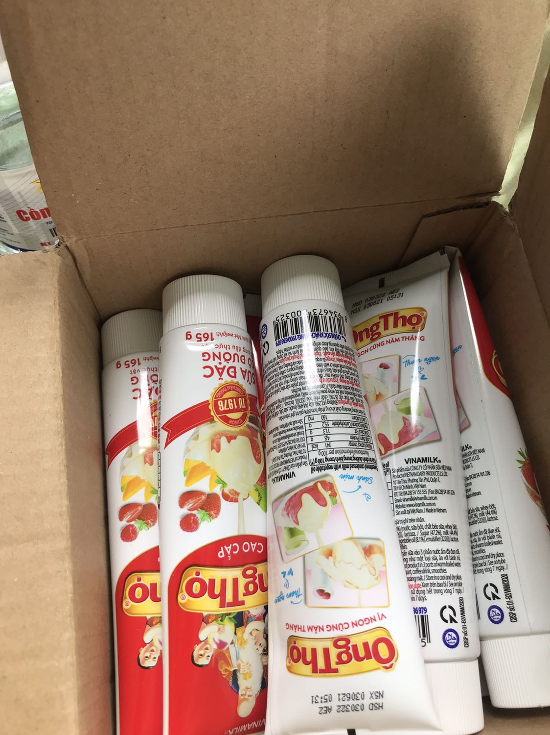 Đóng gói cẩn thận, hạn sử dụng còn xa, giao hàng nhanh.