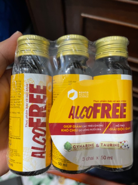 Siêu sale alcol free mua 2 tặng 1 kèm coupon nên chỉ có hai chục ngàn một chai thui nha, này nó có taurine bổ não và cơ bắp nên ngủ một giấc xong khoẻ hết đau nhức là phải, chiết xuất a ti xô giải độc gan do bia rượu. Vị ngon dễ uống xuất sắc vậy đó.
