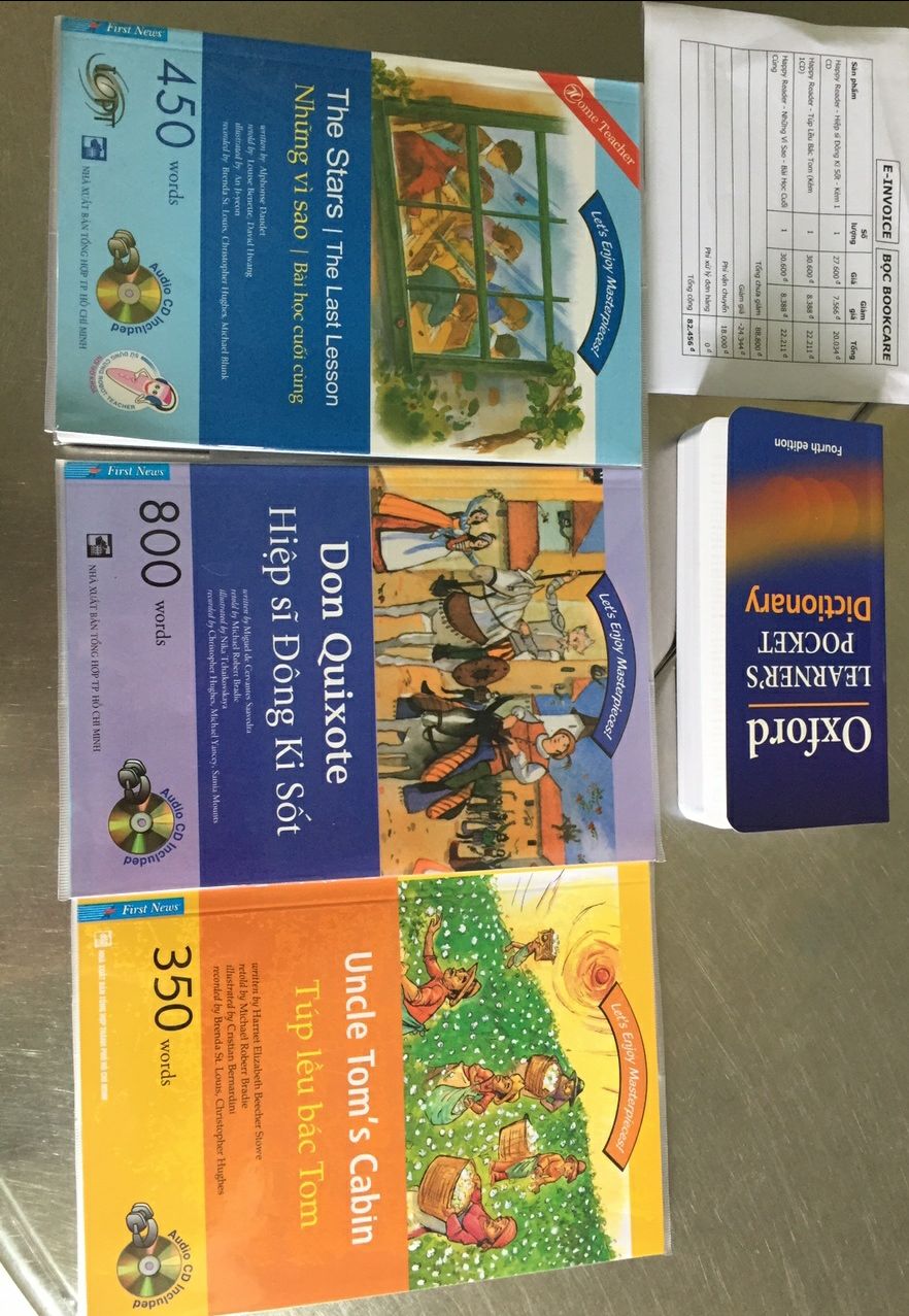 Quyển sách này bổ ích cho con mình học tiếng Anh. Mua cùng 2 quyển khác. Tiki đóng gói kỹ càng và cẩn thận, Bookcare đẹp.