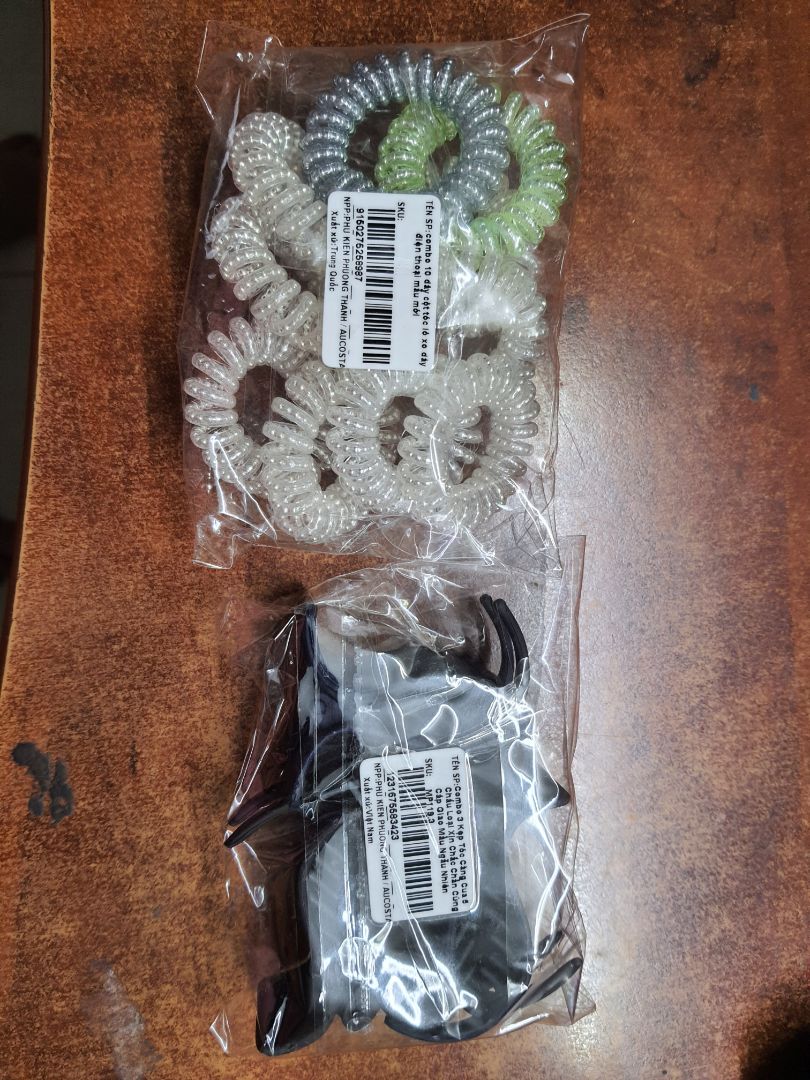 giao hàng nhanh, bạn shipper cũng dễ thương nữa, hài lòng