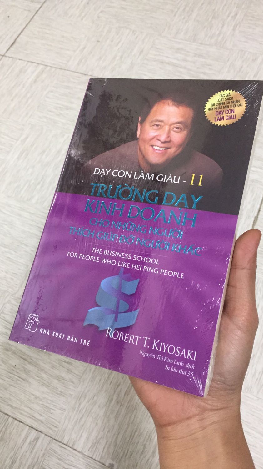 Một cái nhìn cặn kẽ và chi tiết về một hệ thống làm giàu thông minh và công bằng của tương lai.
“Không quan trọng quá khứ bạn khắc nghiệt như thế nào, bạn luôn luôn có thể bắt đầu lại” (Đức Phật) đặc biệt khi bạn chọn được ngôi trường dạy kinh doanh như sách đề cập là một trường uy tín. Còn nếu bạn chưa, chúng ta có thể cùng trò chuyện :)