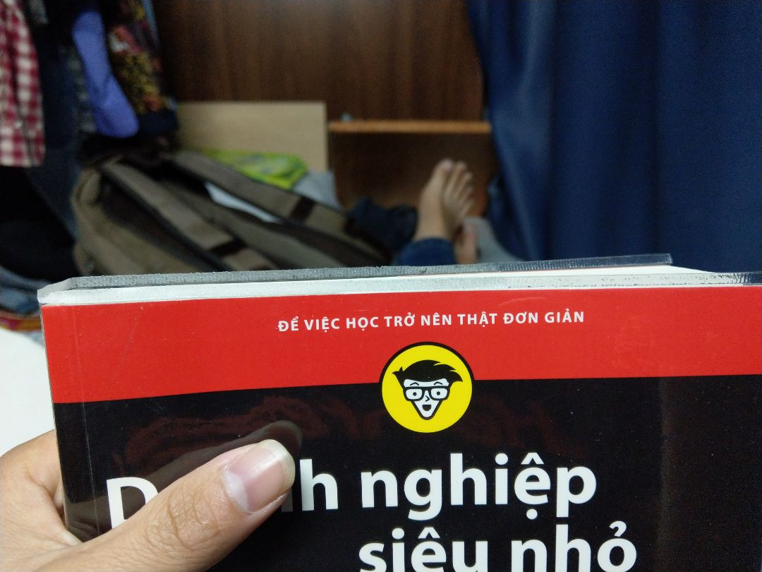 Mình mua 4 cuốn forr Dummies thì 4 cuốn bọc book care đều tệ.