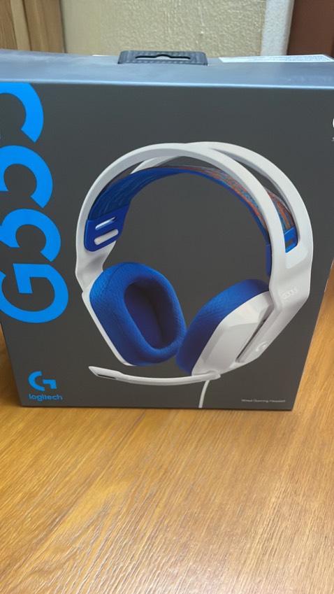 Giao hàng nhanh, tai nghe chính hãng, giá thành hợp lý