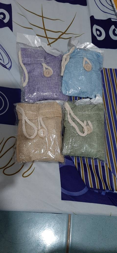 Giao hàng nhanh, đóng gói cẩn thận, đẹp Giao hàng nhanh, đóng gói cẩn thận, đẹp