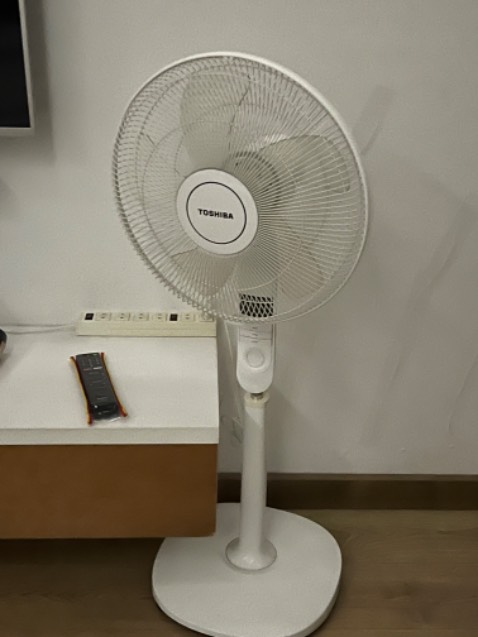 Giao hàng nhanh, mua Tiki trading nên khá yên tâm. Sản phẩm ok trong tầm giá!
Đã lắp và *** chạy OK.
Hy vọng là chạy tốt và bền như em Toshiba đứng này xài 6 năm ko 1 lỗi nhỏ luôn!