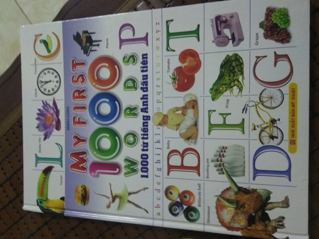 nhận đc sách thấy hài lòng, con mình rất thích , nội dung sách phong phú,nhiều hình ảnh màu sắc bắt mắt làm con trẻ rất thích và hào hứng khi học