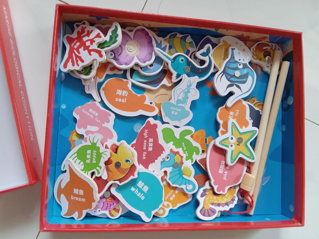 sản phẩm đẹp. 2 dây câu nên ba mẹ có thể chơi cùng con. Rất hài lòng.