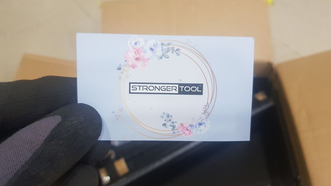 Sp đúng mô tả, tuy hơi nhỏ nhưng khá cứng cáp và phù hợp với nhu cầu và cv hiện tại của mình.
Sp đc đóng gói cẩn thận và giao hàng siêu nhanh.